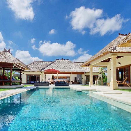 Villa Alam เซมินยัค ภายนอก รูปภาพ