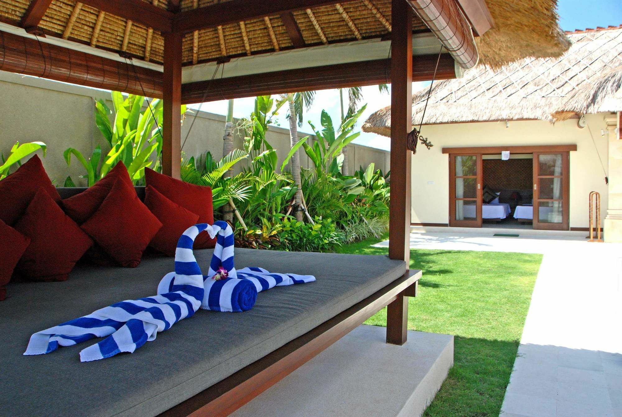 Villa Alam เซมินยัค ภายนอก รูปภาพ
